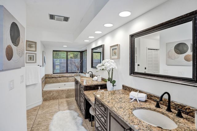 3640 NW 24th Way, Boca Raton, FL 33431