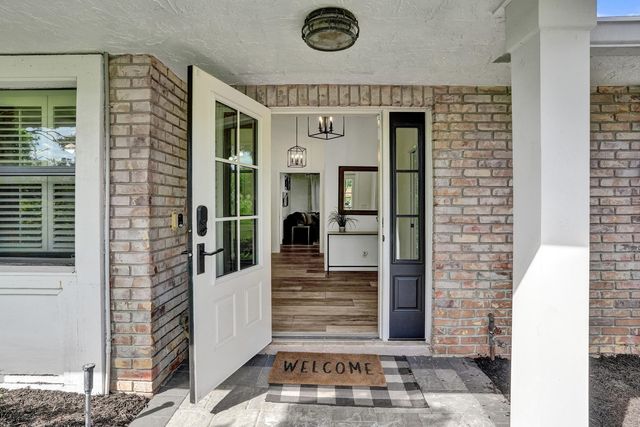 3640 NW 24th Way, Boca Raton, FL 33431