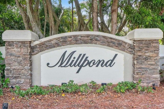 3640 NW 24th Way, Boca Raton, FL 33431