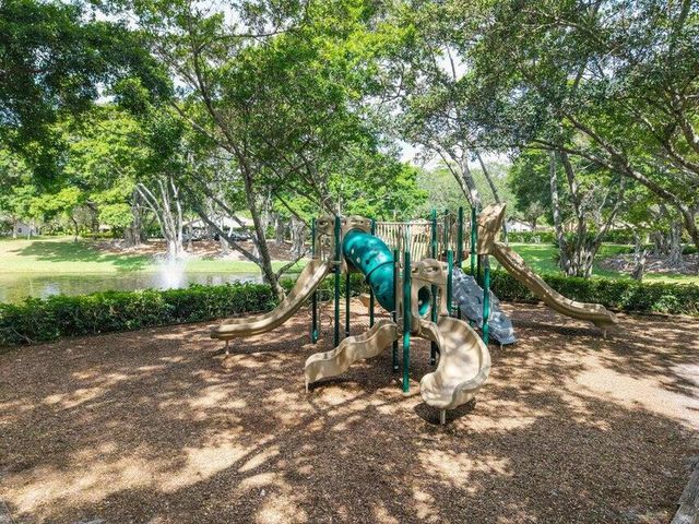3640 NW 24th Way, Boca Raton, FL 33431