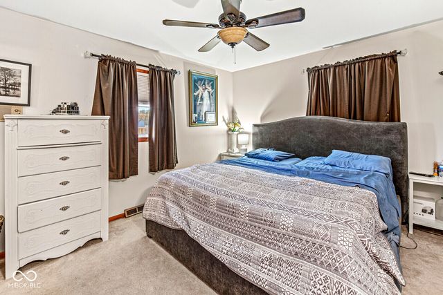 5727 Bar Del West Drive, Indianapolis, IN 46221