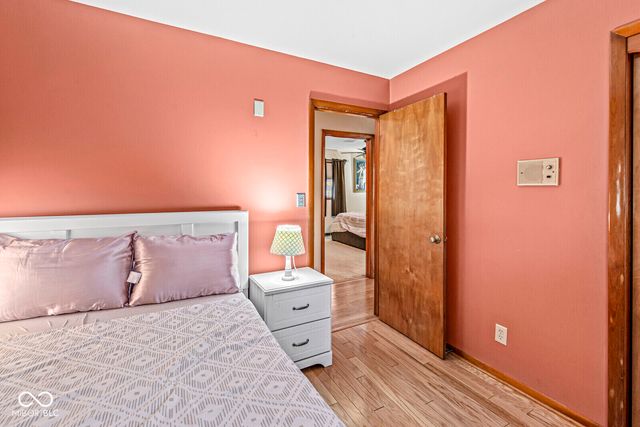 5727 Bar Del West Drive, Indianapolis, IN 46221