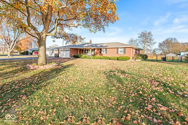 5727 Bar Del West Drive, Indianapolis, IN 46221