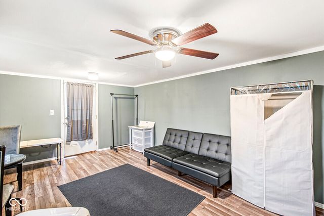 5727 Bar Del West Drive, Indianapolis, IN 46221