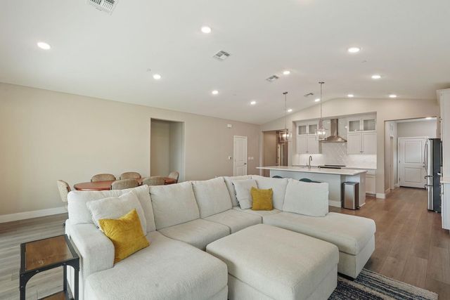 12248 Alamosa Dr, Rancho Cordova, CA 95742