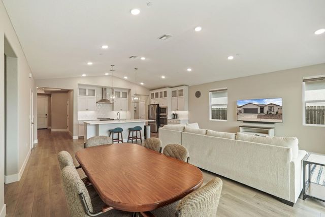 12248 Alamosa Dr, Rancho Cordova, CA 95742