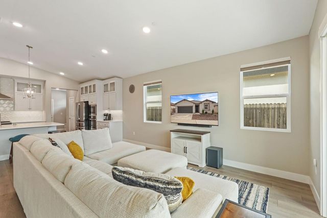 12248 Alamosa Dr, Rancho Cordova, CA 95742