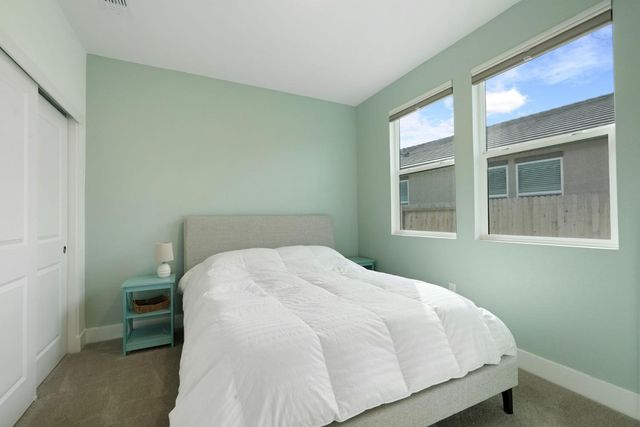 12248 Alamosa Dr, Rancho Cordova, CA 95742