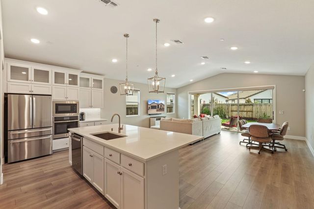 12248 Alamosa Dr, Rancho Cordova, CA 95742