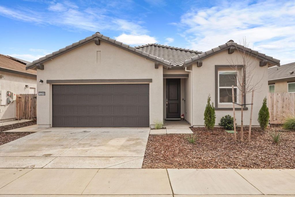12248 Alamosa Dr, Rancho Cordova, CA 95742