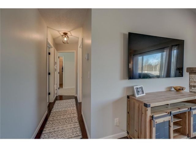 938 Waxon Lane, Hudson, WI 54016