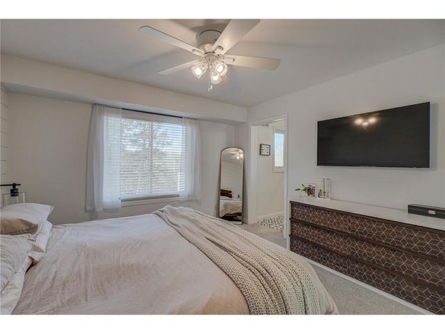 938 Waxon Lane, Hudson, WI 54016