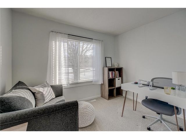 938 Waxon Lane, Hudson, WI 54016