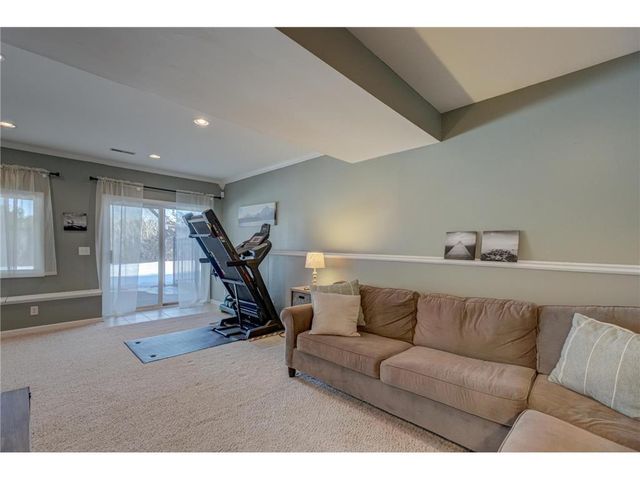 938 Waxon Lane, Hudson, WI 54016