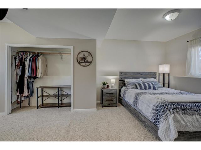 938 Waxon Lane, Hudson, WI 54016