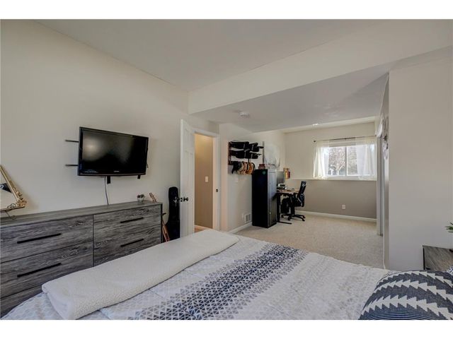 938 Waxon Lane, Hudson, WI 54016