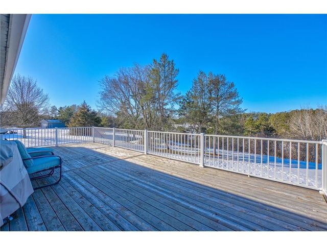 938 Waxon Lane, Hudson, WI 54016