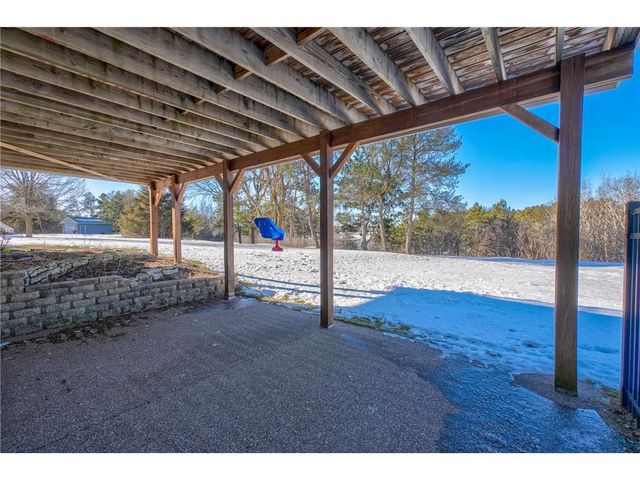 938 Waxon Lane, Hudson, WI 54016