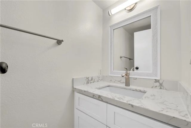 105 S Marguerita Avenue F, Alhambra, CA 91801