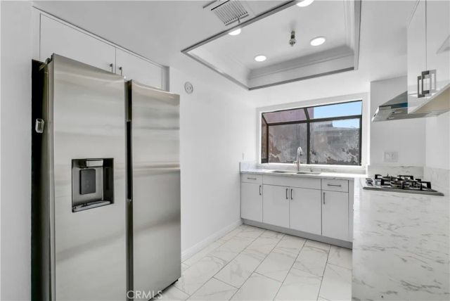 105 S Marguerita Avenue F, Alhambra, CA 91801