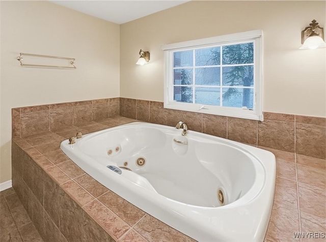 9688 Carmelo Court, Clarence, NY 14032