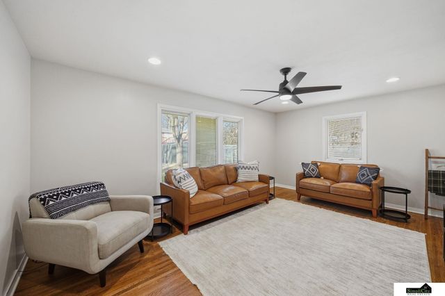 625 Sierra Drive, Lincoln, NE 68505