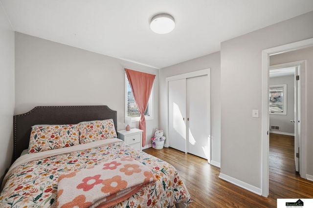 625 Sierra Drive, Lincoln, NE 68505