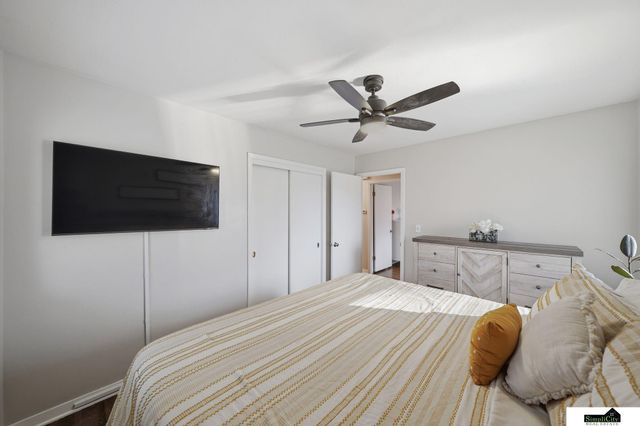 625 Sierra Drive, Lincoln, NE 68505