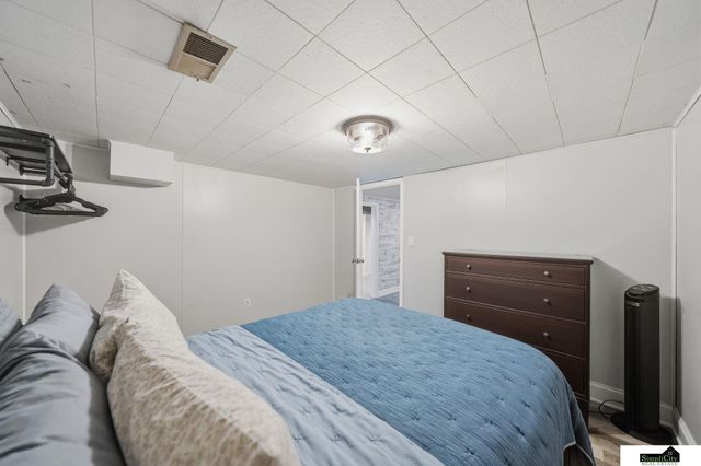 625 Sierra Drive, Lincoln, NE 68505