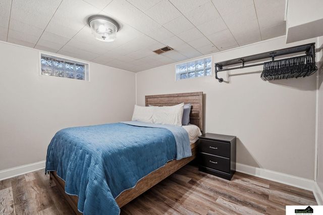 625 Sierra Drive, Lincoln, NE 68505