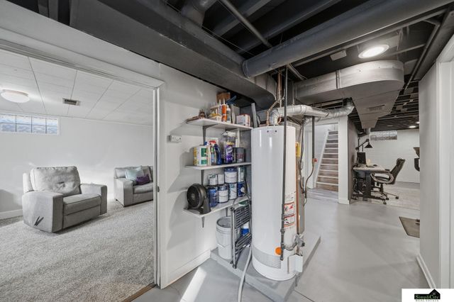 625 Sierra Drive, Lincoln, NE 68505