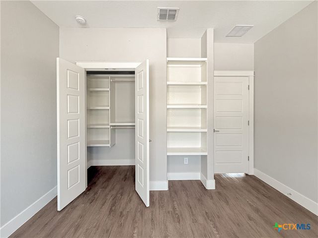 381 Monarch, Canyon Lake, TX 78133