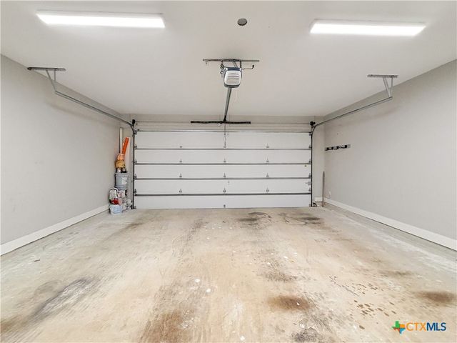 381 Monarch, Canyon Lake, TX 78133