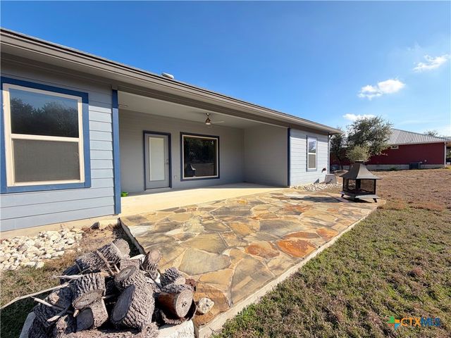 381 Monarch, Canyon Lake, TX 78133