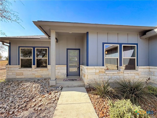 381 Monarch, Canyon Lake, TX 78133