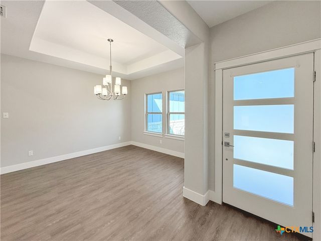 381 Monarch, Canyon Lake, TX 78133