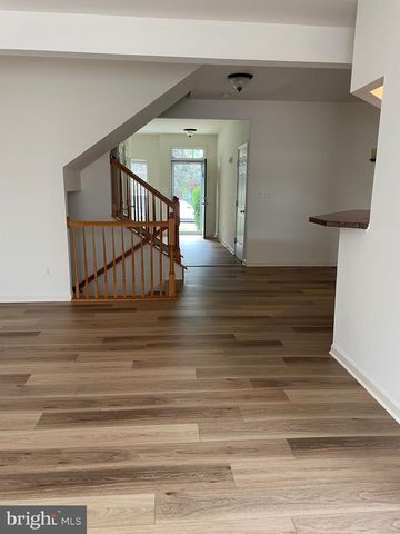 5 BRIDLE CT, Cherry Hill, NJ 08003