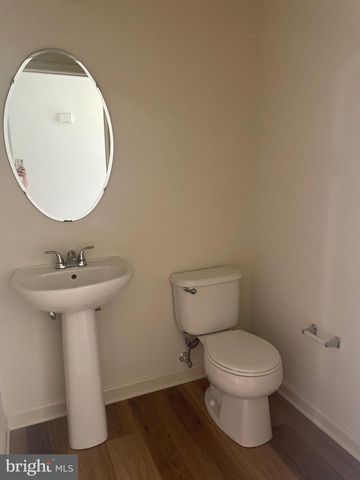 5 BRIDLE CT, Cherry Hill, NJ 08003