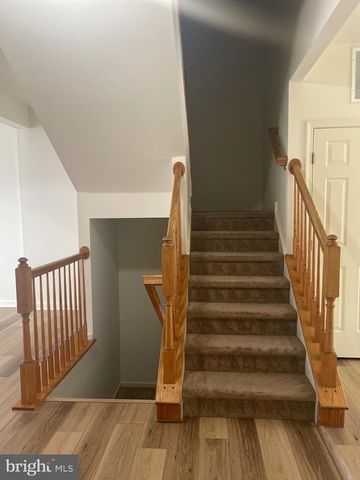 5 BRIDLE CT, Cherry Hill, NJ 08003