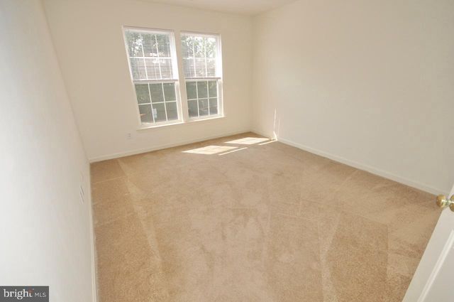 5 BRIDLE CT, Cherry Hill, NJ 08003