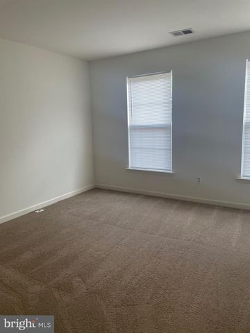 5 BRIDLE CT, Cherry Hill, NJ 08003