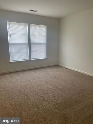 5 BRIDLE CT, Cherry Hill, NJ 08003