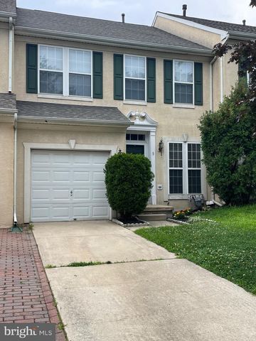 5 BRIDLE CT, Cherry Hill, NJ 08003