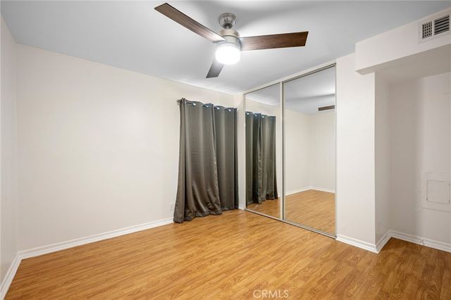 15425 Sherman 107A, Van Nuys, CA 91406