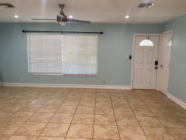 3436 Housatonic Drive S, West Palm Beach, FL 33406