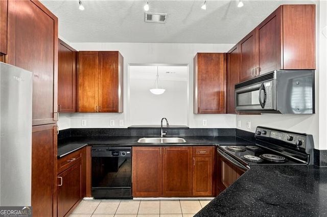 400 17th Street NW 1323, Atlanta, GA 30363