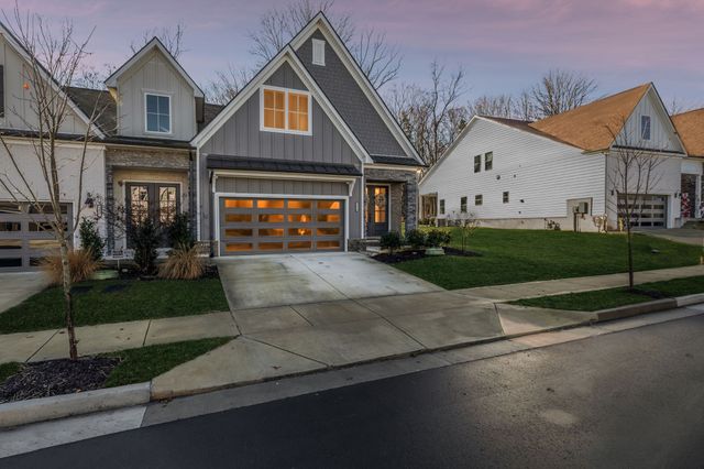 3050 Wiltshire Park Pl, Hermitage, TN 37076