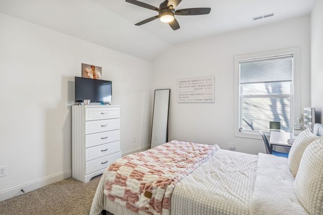 3050 Wiltshire Park Pl, Hermitage, TN 37076