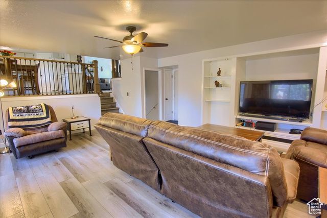 2816 W 4400 S, Roy, UT 84067
