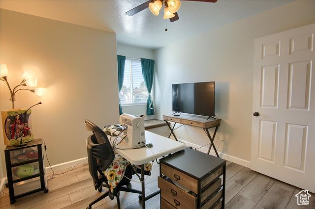 2816 W 4400 S, Roy, UT 84067